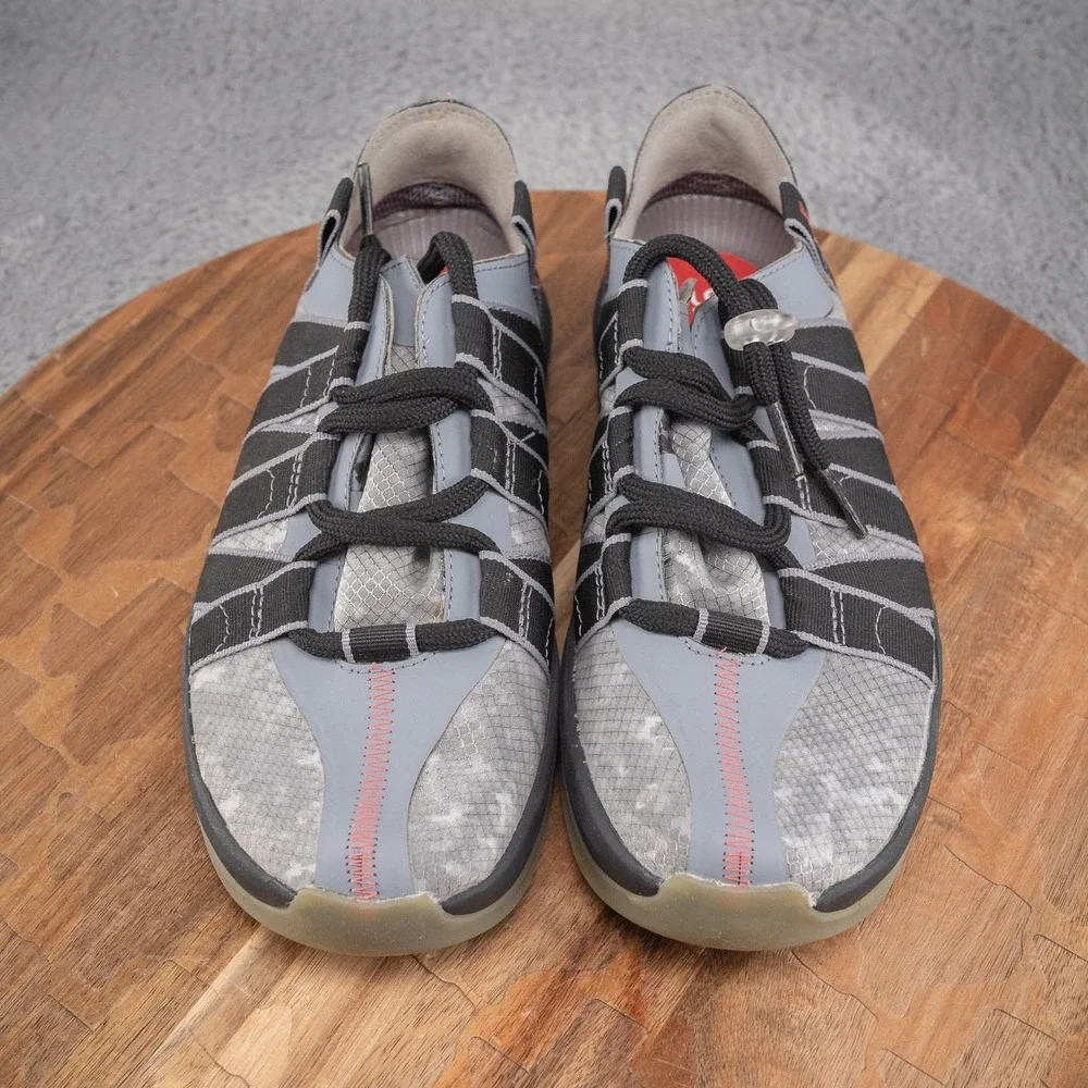 Skye‎ Spring Loaded The Mobrly Orca Black Womens Size 6.5 Sneaker